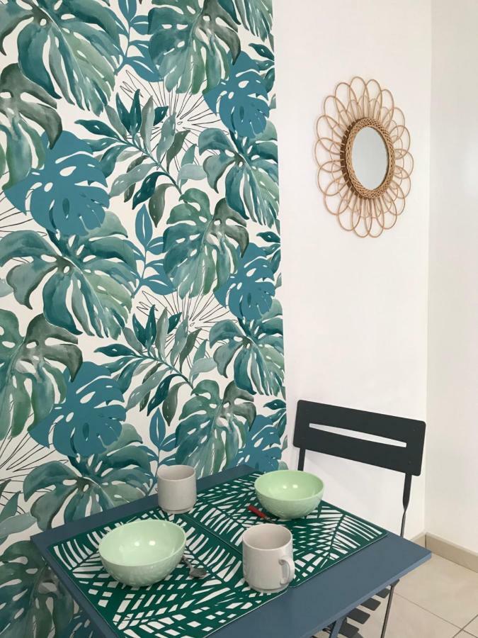 Appartement L'air Marin à Hyères Extérieur photo